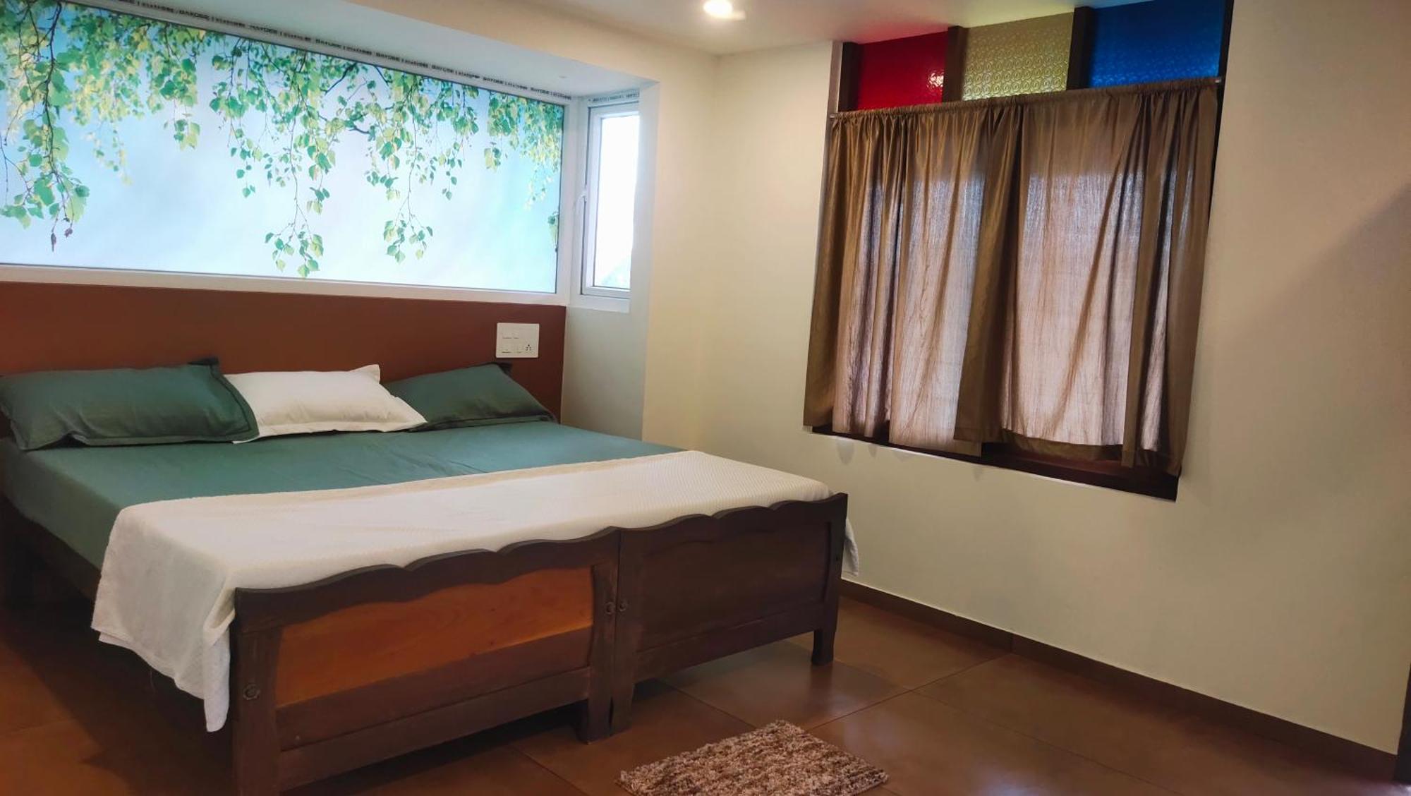 Ambadi'S Villa -Lake View Resort Pallipuram Exteriör bild