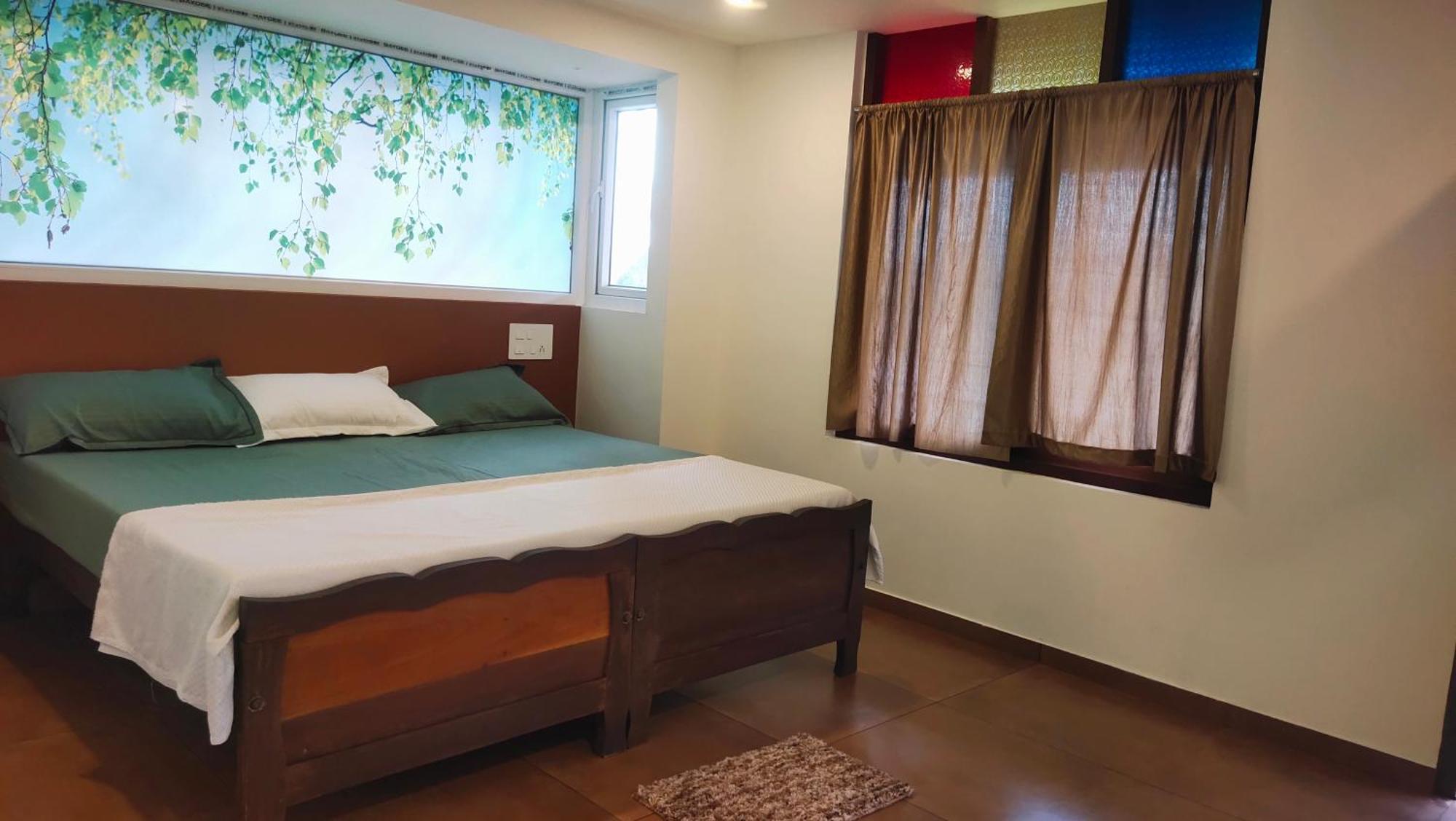 Ambadi'S Villa -Lake View Resort Pallipuram Exteriör bild